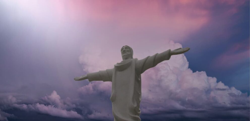 Statue du Christ incarnant le salut pour l'humanité.