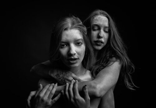 Représentation moderne de Marthe et Marie.