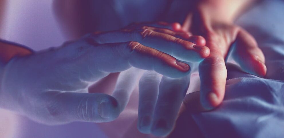 Ressentir la présence d'un être mort.